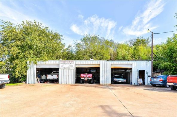 410 W Madison St, Waxahachie, TX 75165